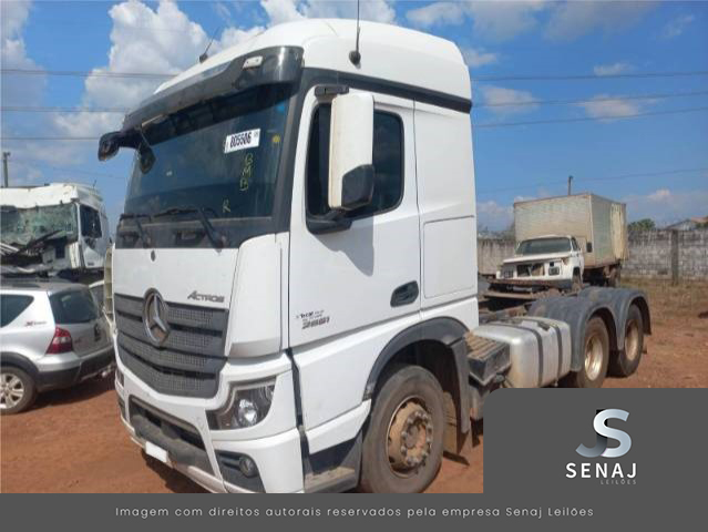 MERCEDES BENZ ACTROS 2651 S 22/22