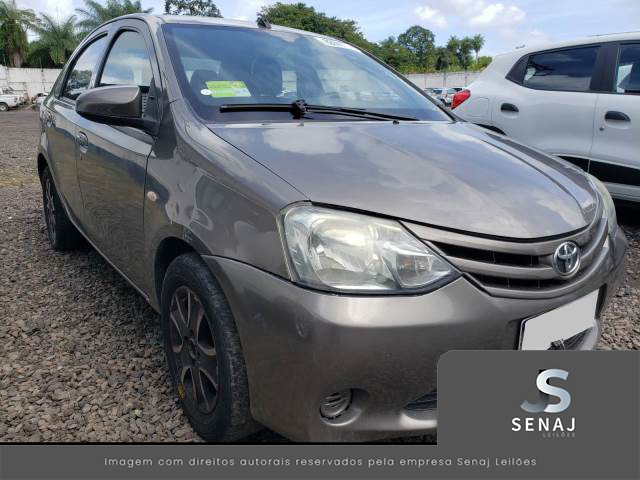 TOYOTA ETIOS SEDA X 1.5 16V DUAL VVT-I 17/17